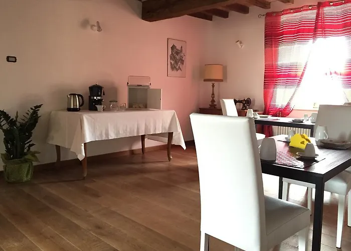 Couette-café La Residenza Piacentina 4*