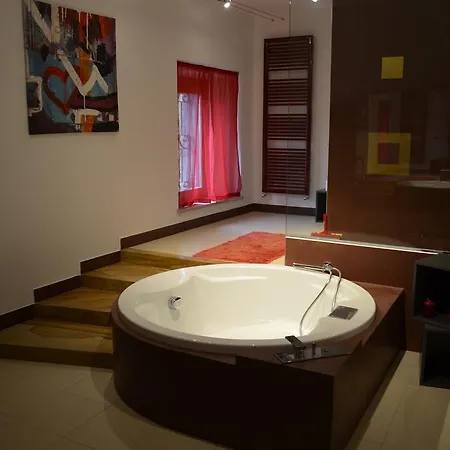Bed & Breakfast La Residenza Piacentina 4*