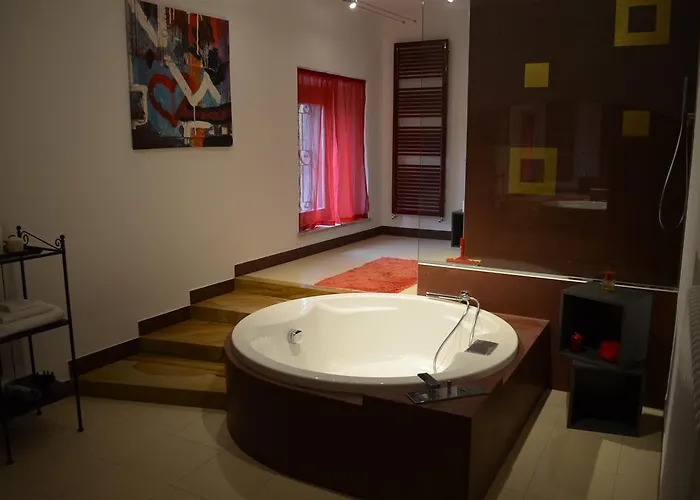 Oda ve Kahvaltı La Residenza Piacentina 4*